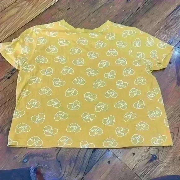 Primary Crew Neck Cropped Oversized mustard yellow Love with hearts t-shirt M - Picture 5 of 7